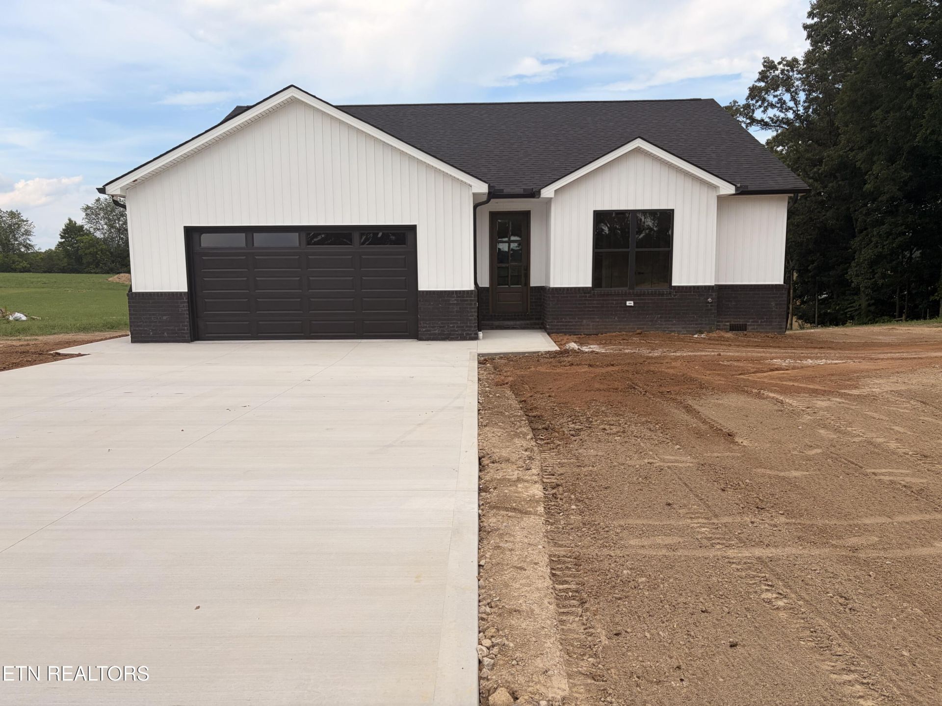 5815 Caldwell Rd, Loudon, TN 37774 Main Photo