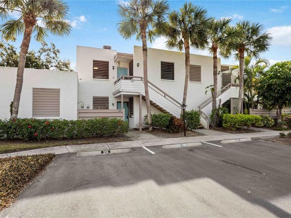 320 TIMBER LAKE DRIVE, Unit 320, BRADENTON, FL 34210