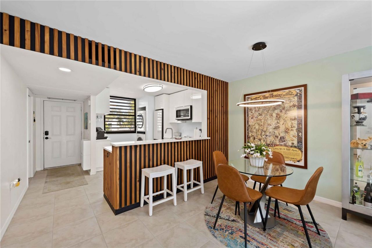 320 Timber Lake Drive, Unit 320, Bradenton, FL 34210 Photo