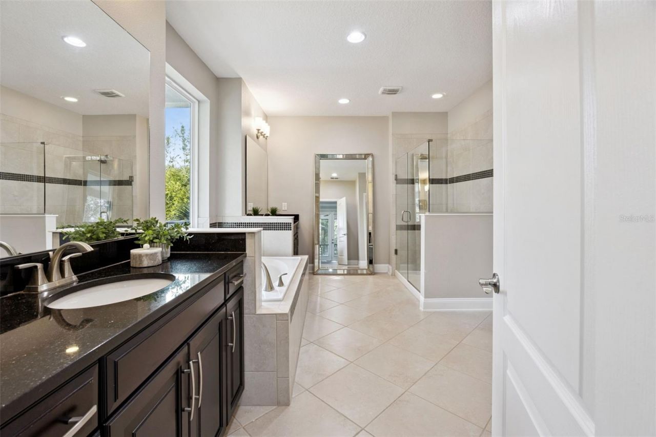 16038 Johns Lake Overlook Drive, Winter Garden, FL 34787 Photo