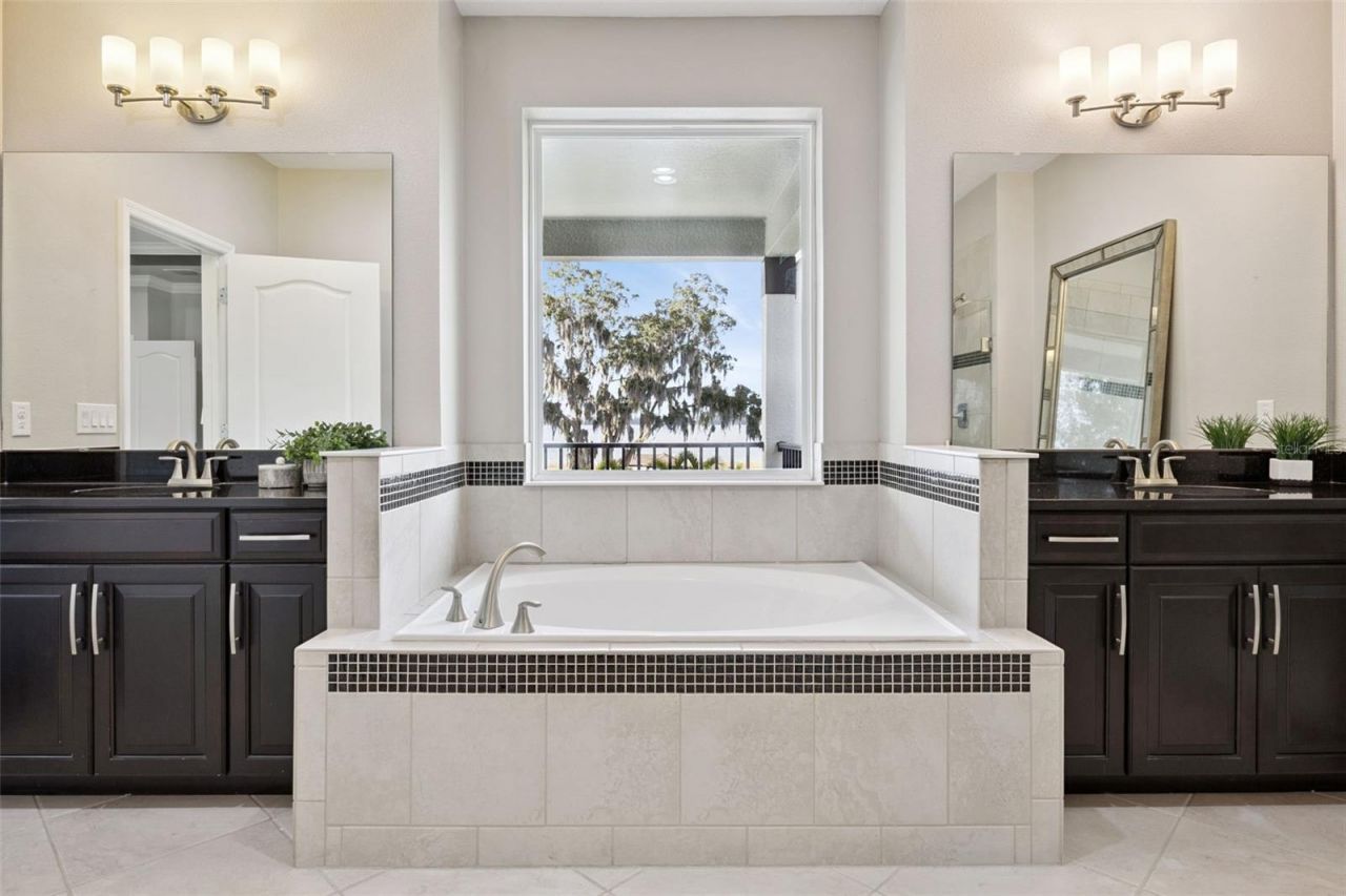 16038 Johns Lake Overlook Drive, Winter Garden, FL 34787 Photo