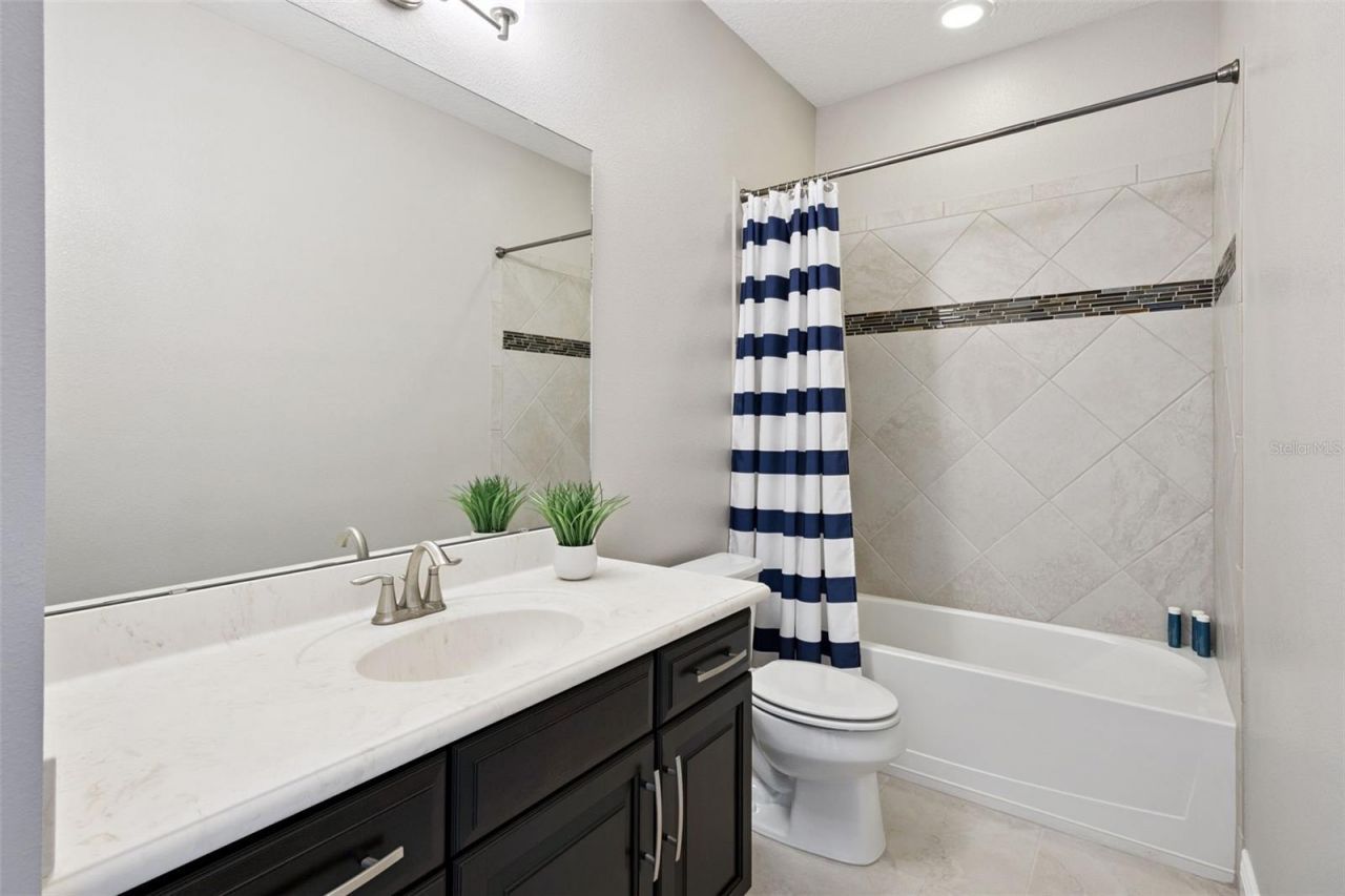 16038 Johns Lake Overlook Drive, Winter Garden, FL 34787 Photo