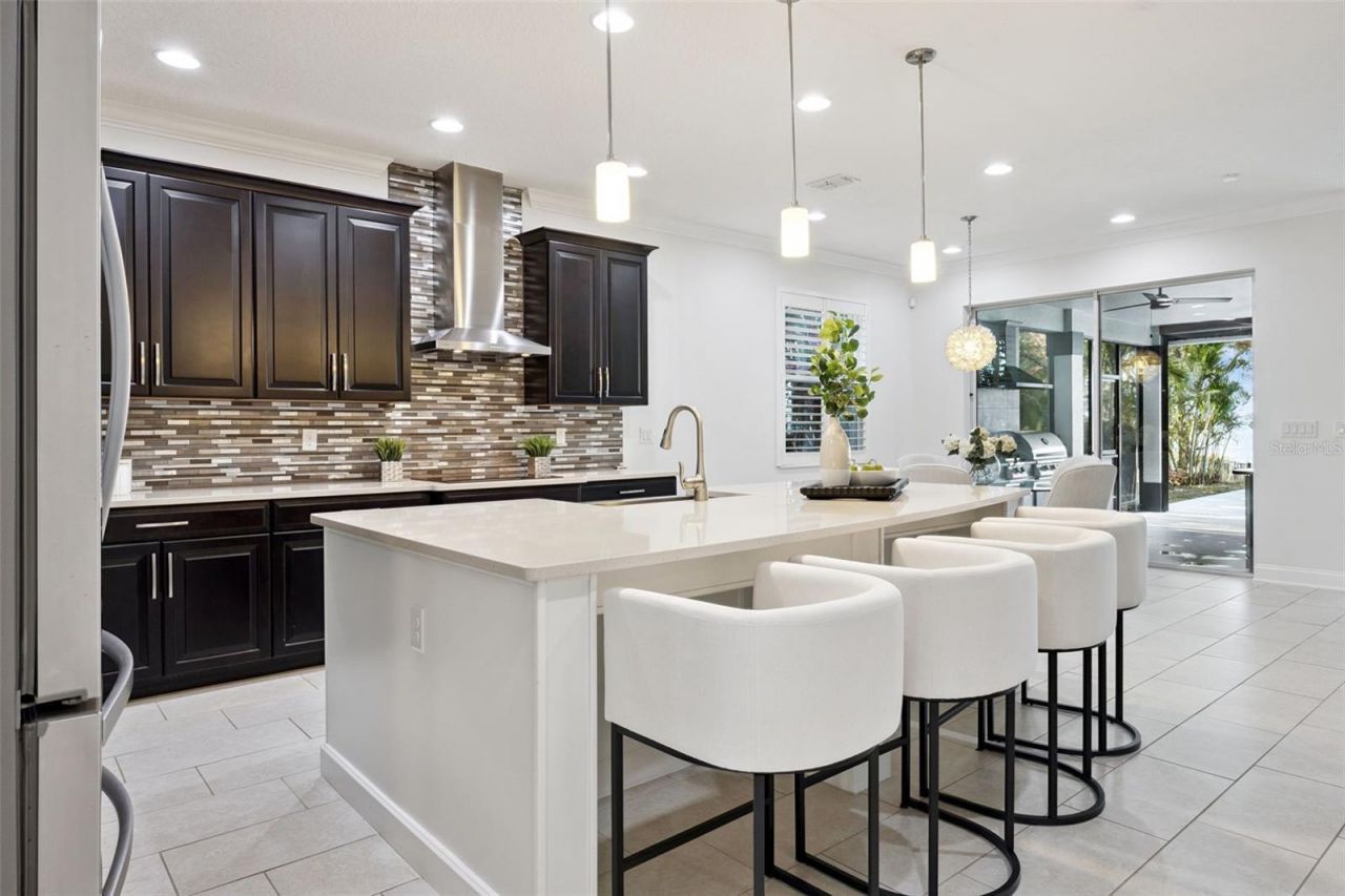 16038 Johns Lake Overlook Drive, Winter Garden, FL 34787 Photo