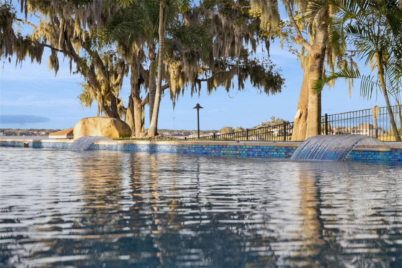 16038 Johns Lake Overlook Drive, Winter Garden, FL 34787 Photo