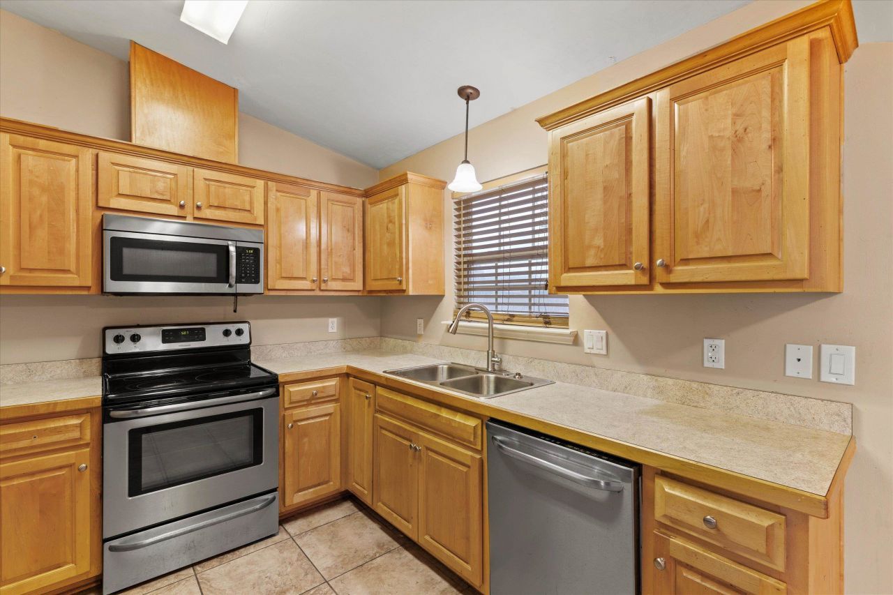 31 Stevens Drive, Midway, FL 32343 Photo