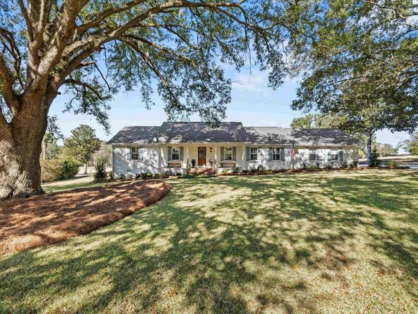 2908 Tyron Circle, Tallahassee, FL 32309