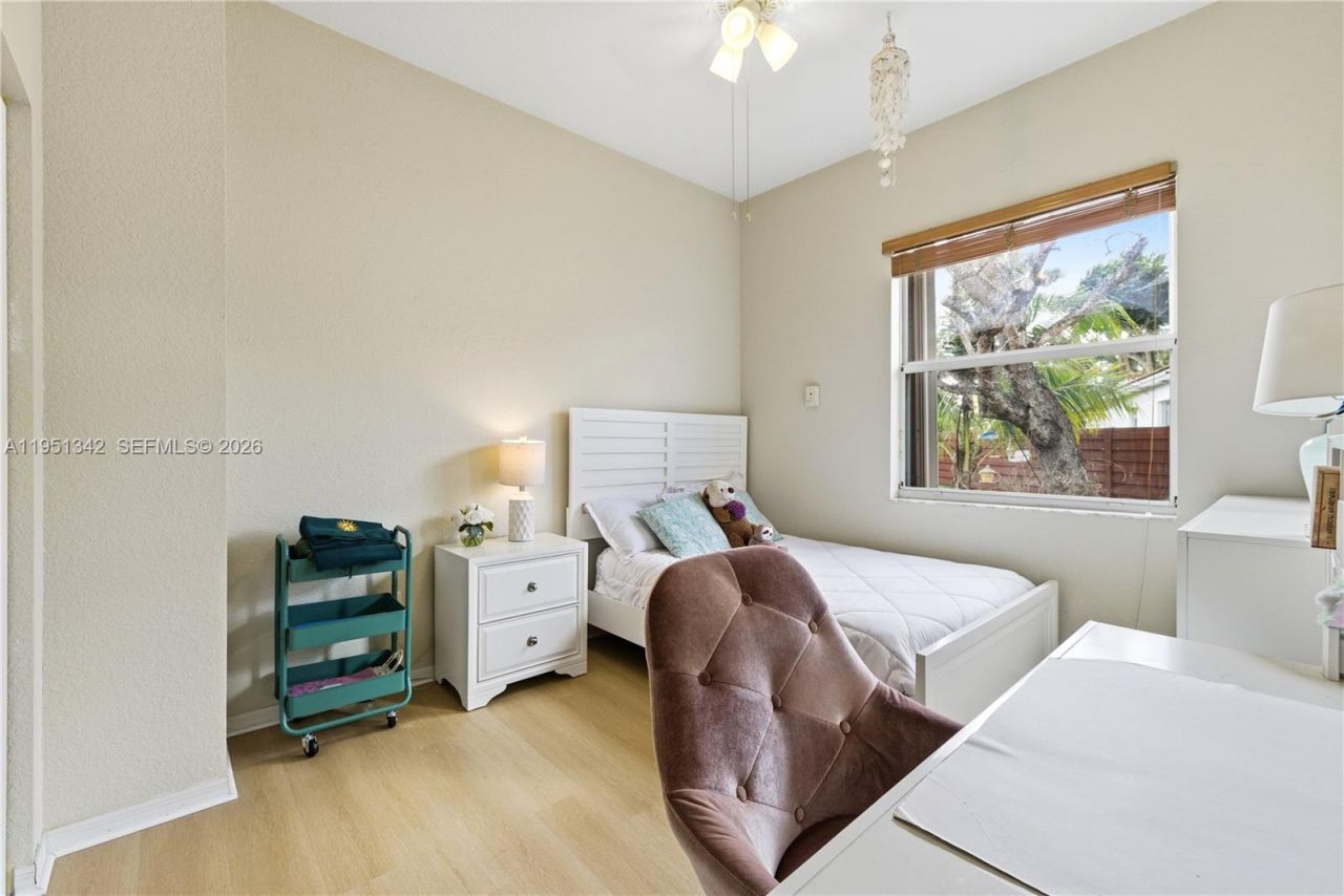 2243 SE 14th Cir , Homestead, FL 33035 Photo