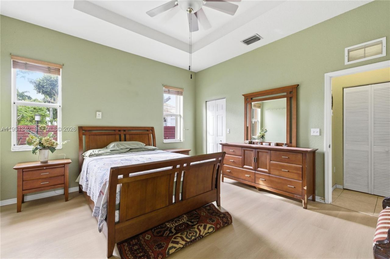 2243 SE 14th Cir , Homestead, FL 33035 Photo