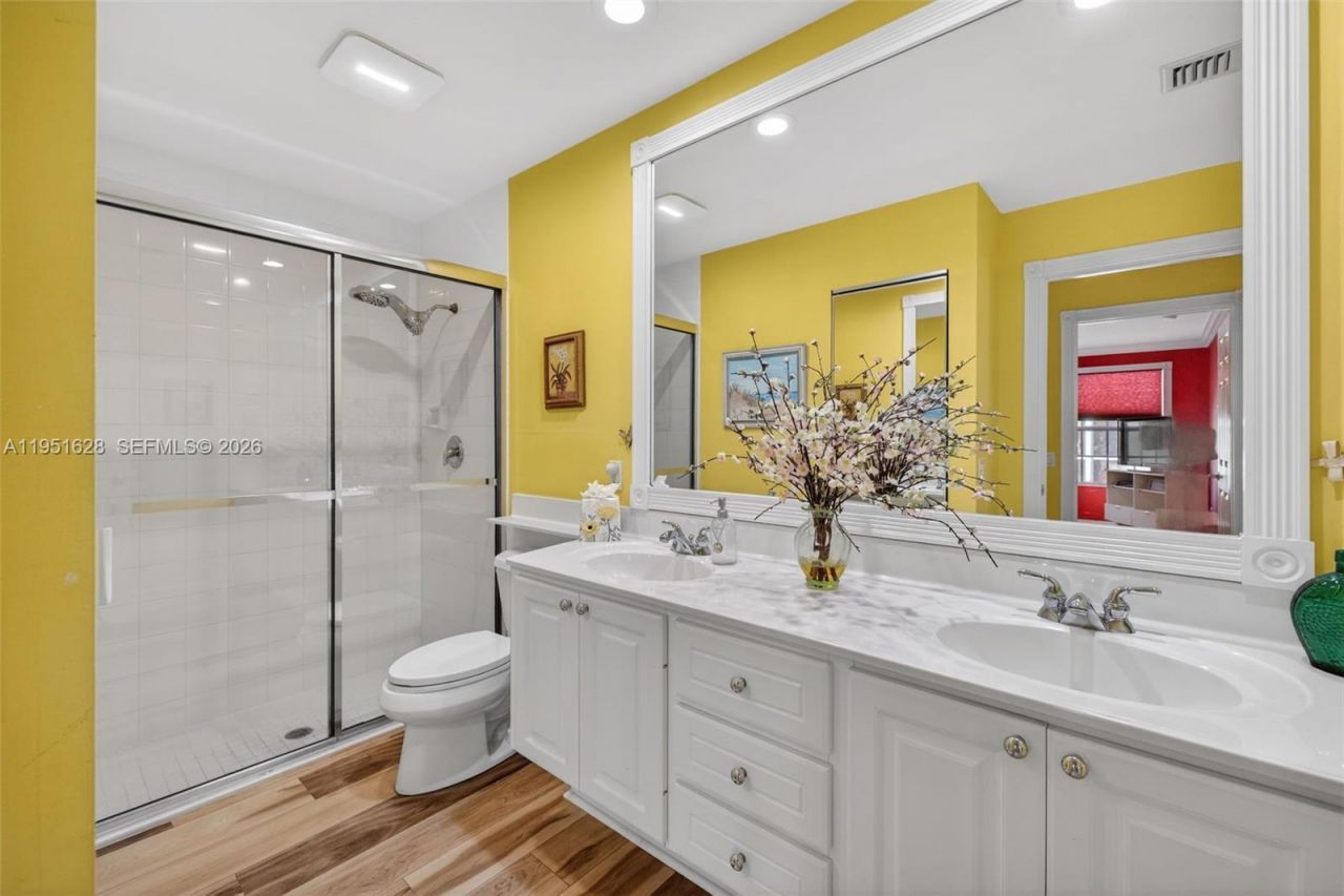 10653 SW Hartwick Dr, Port Saint Lucie, FL 34987 Photo