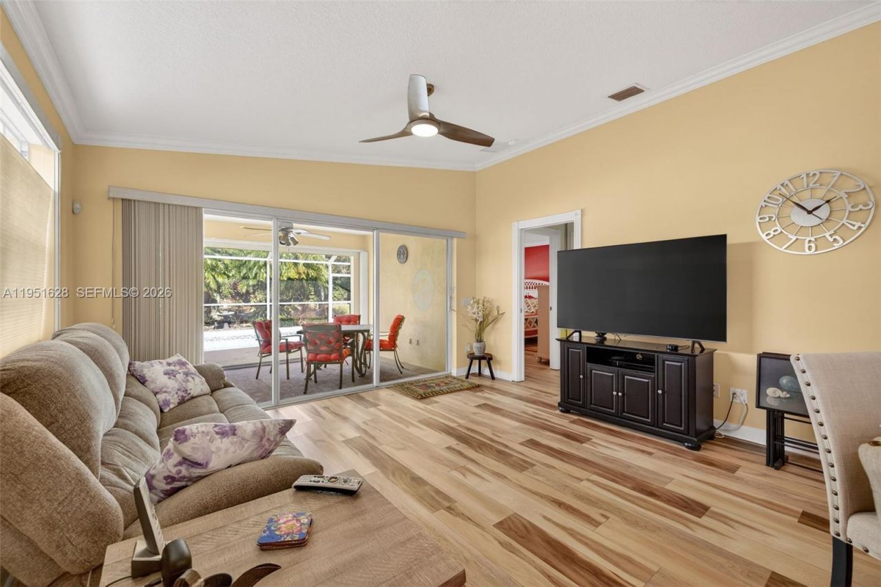 10653 SW Hartwick Dr, Port Saint Lucie, FL 34987 Photo