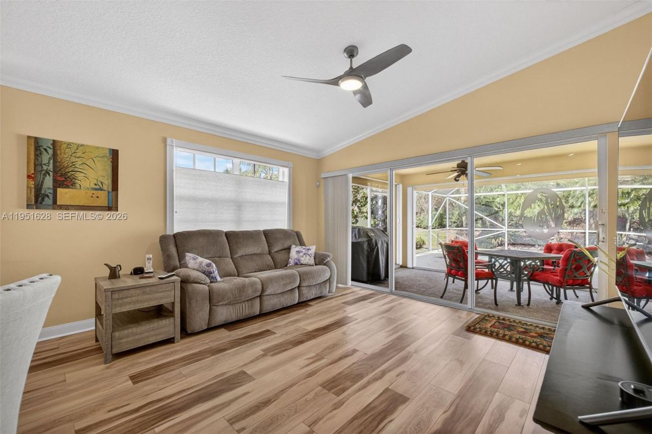 10653 SW Hartwick Dr, Port Saint Lucie, FL 34987 Photo