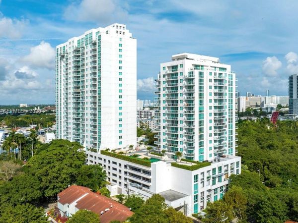 1871 NW S River Dr , Unit 1101, Miami, FL 33125