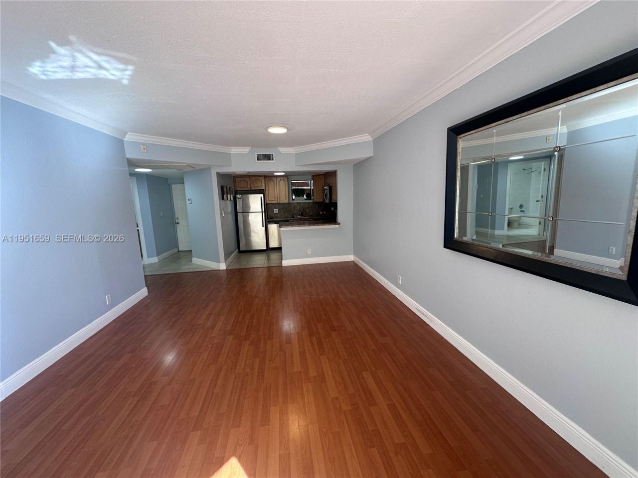 8290 Lake Dr, Unit 502, Doral, FL 33166 Photo