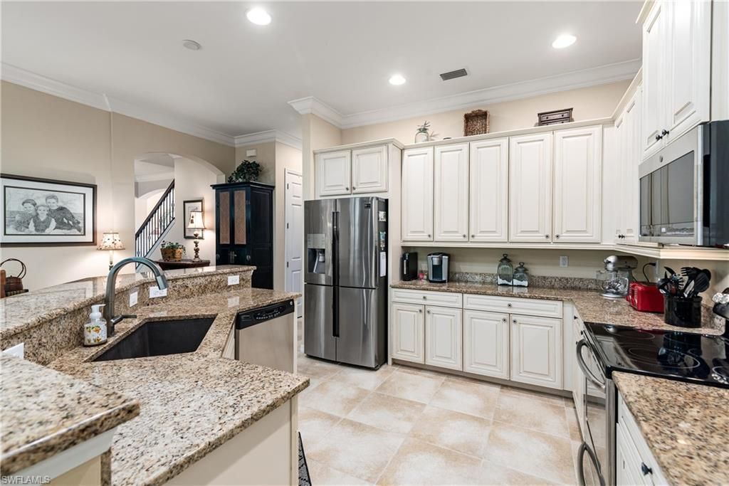 6849 Il Regalo Cir, Naples, FL 34109 Photo