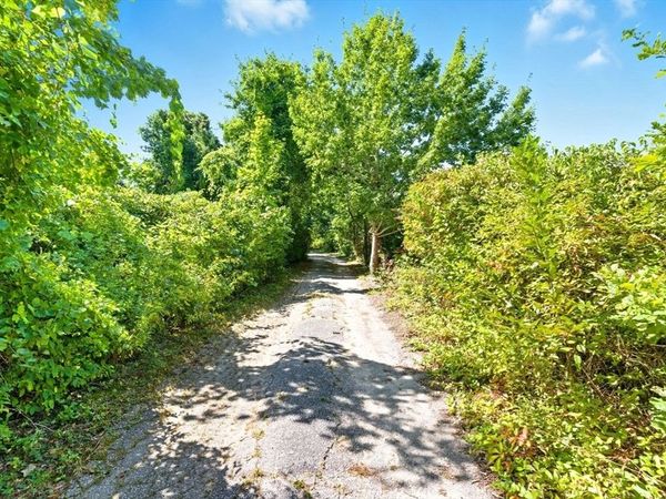 59 Hope Ln, Dennis, MA 02638