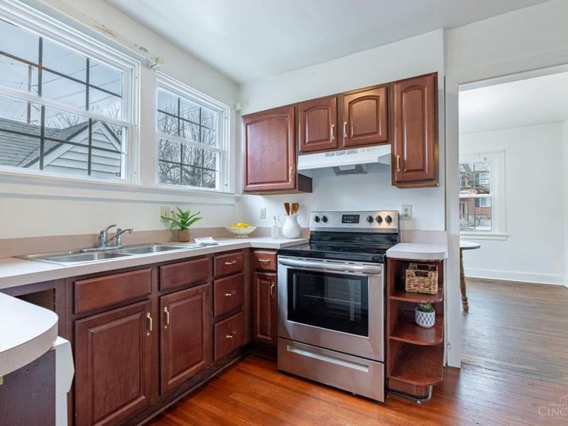 560 Irving Avenue, Oakwood, OH 45409 Photo 12