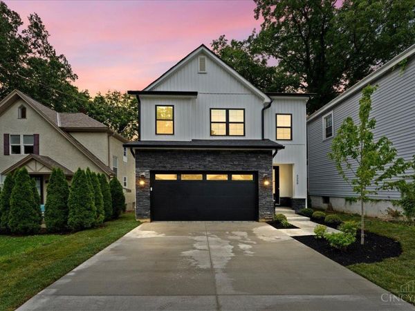 3259 Berwyn Place, Cincinnati, OH 45209
