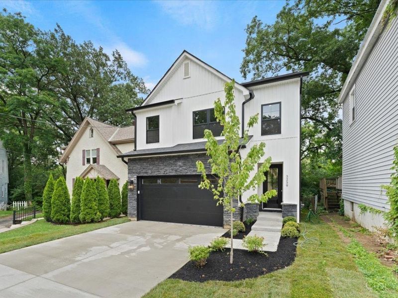 3259 Berwyn Place, Cincinnati, OH 45209 Photo 3
