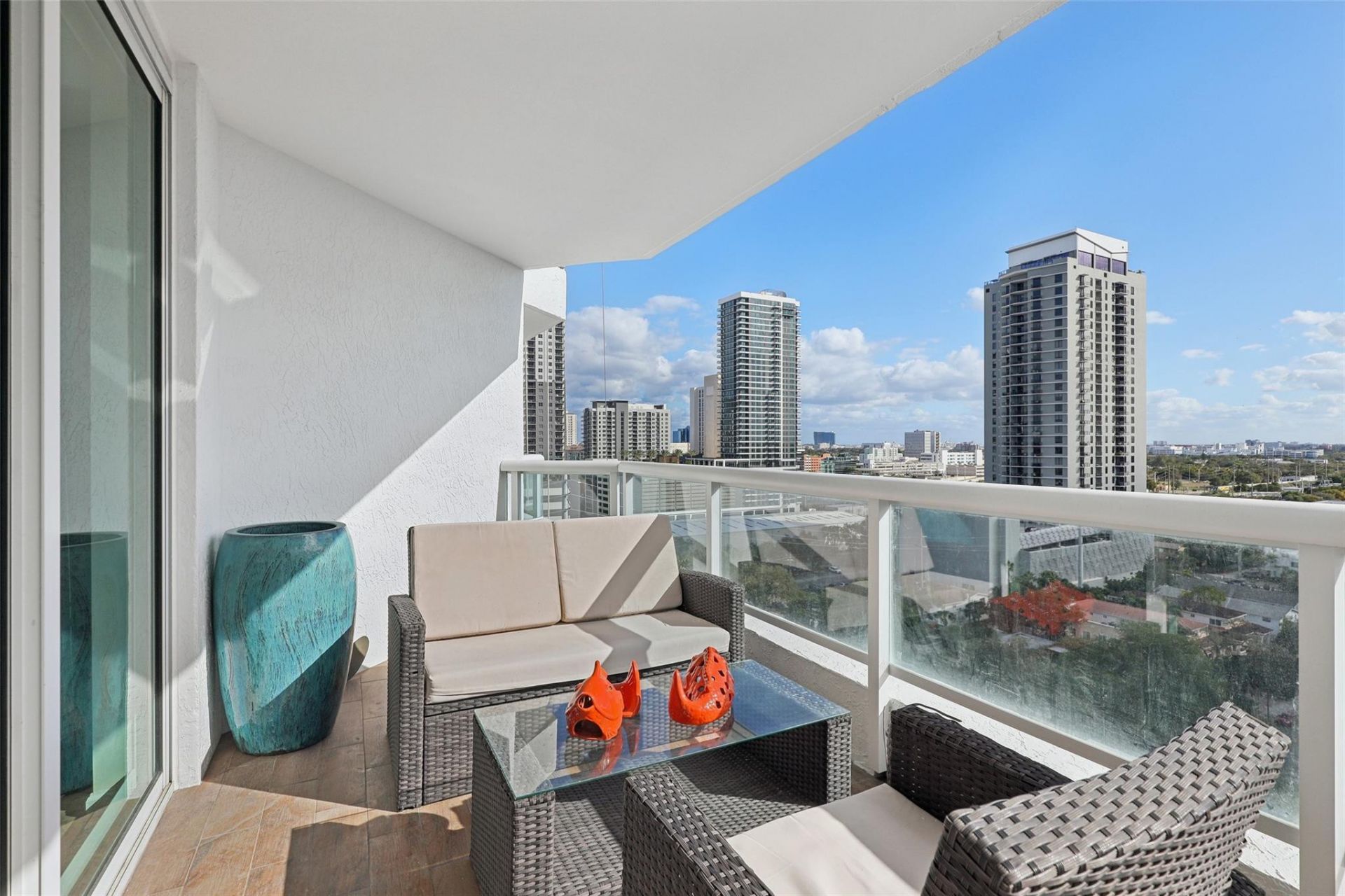 401 SW 4th Avenue, Unit 1602, Fort Lauderdale, FL 33315 Photo