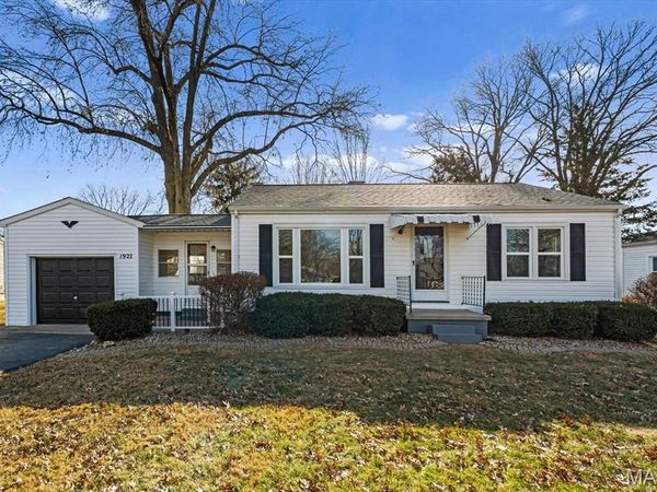 1922 Muren Boulevard, Belleville, IL 62221
