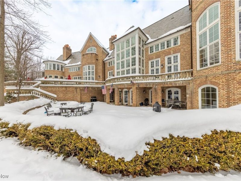 545 Bristol Drive, Aurora, OH 44202 Photo 12