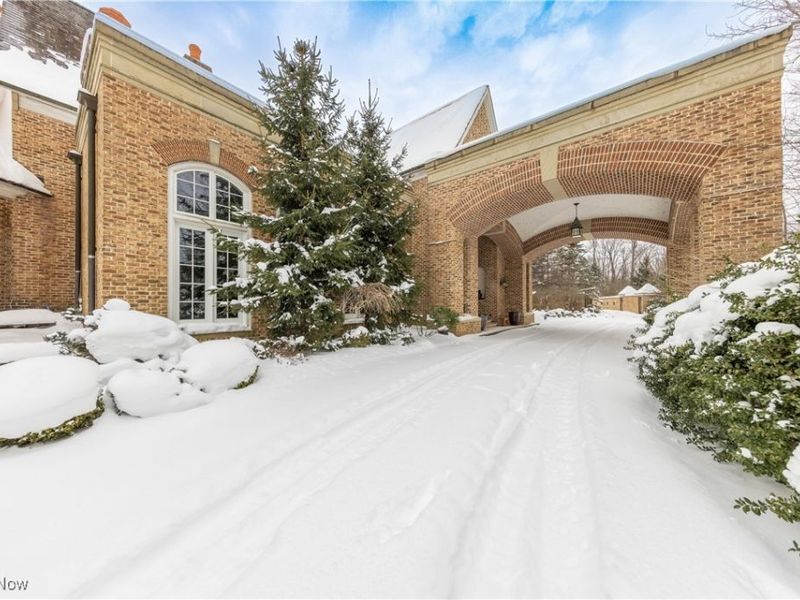 545 Bristol Drive, Aurora, OH 44202 Photo 18