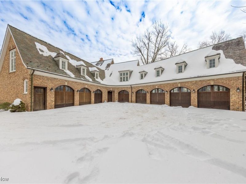 545 Bristol Drive, Aurora, OH 44202 Photo 6