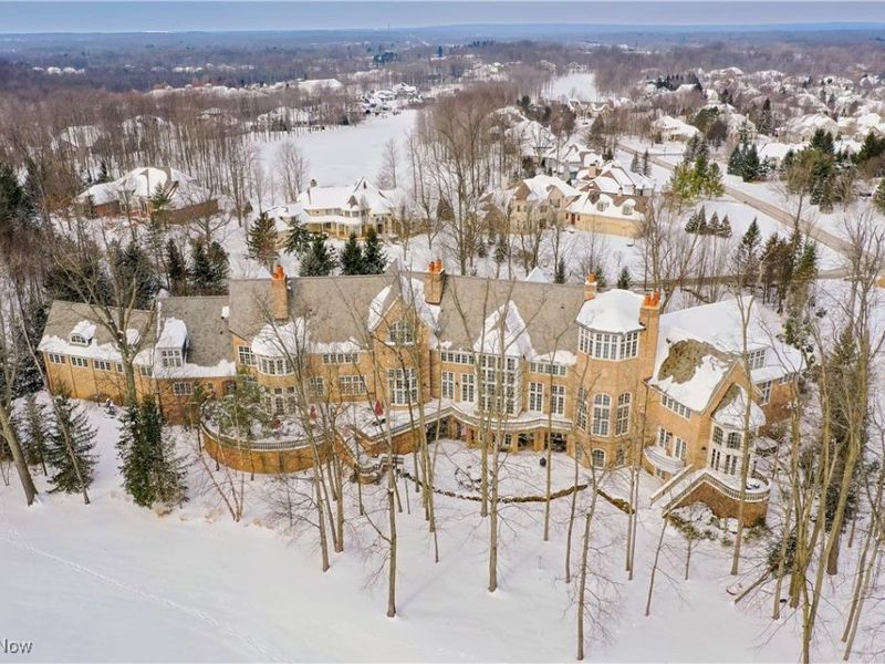 545 Bristol Drive, Aurora, OH 44202 Photo 8