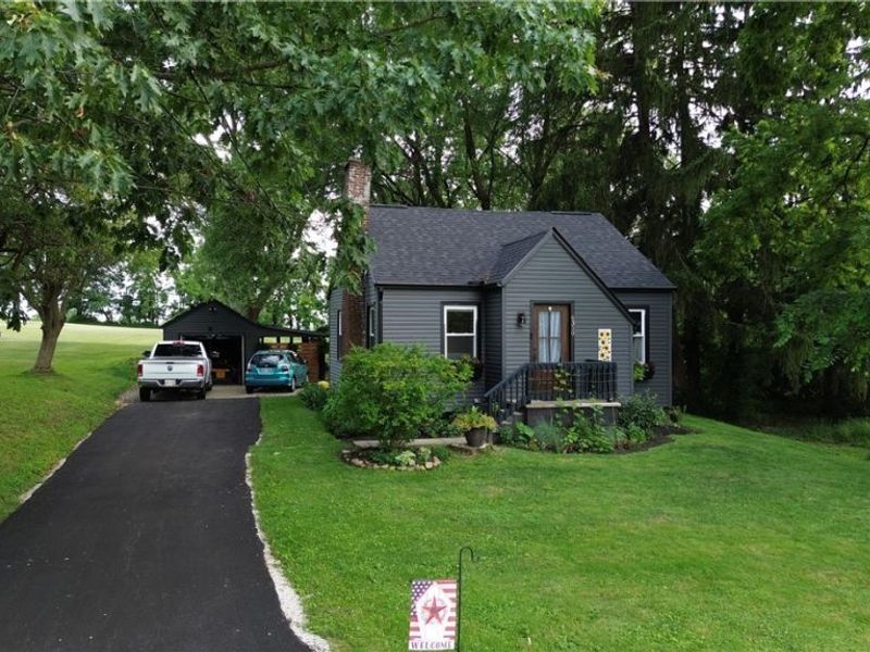 6350 Highton Street SW, Navarre, OH 44662 Photo 2