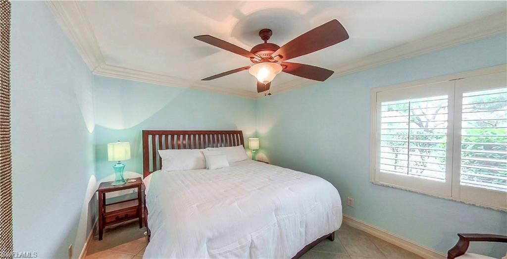 601 Beachwalk Cir, Unit L-104, Naples, FL 34108 Photo