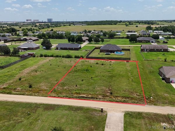 155 Michael Avenue , Calera, OK 74730