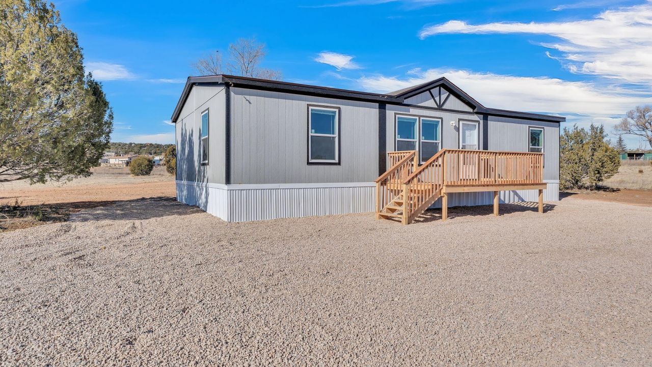 182 Paradise Meadow Loop, Edgewood, NM 87015 Main Photo