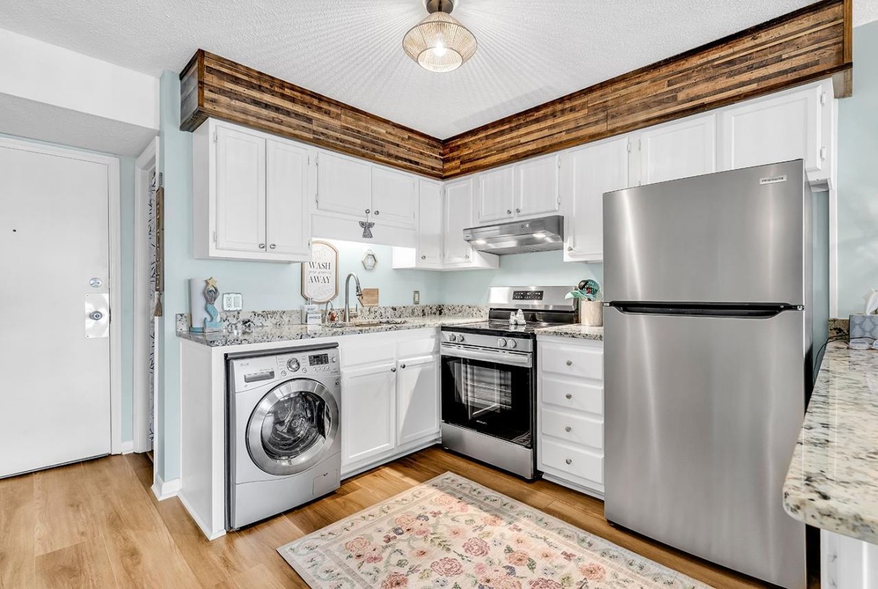 5601 N N Ocean Blvd. Photo 4