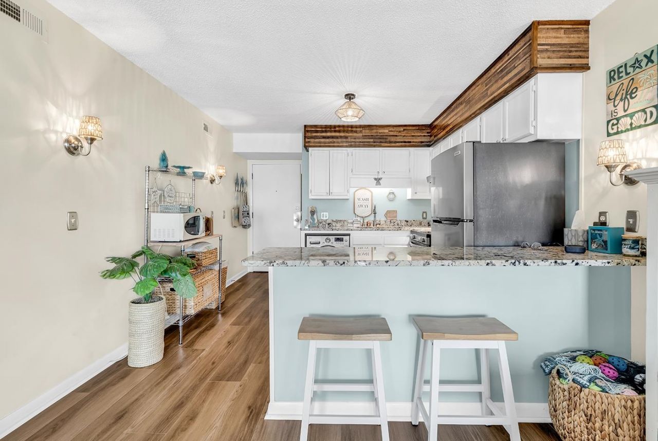 5601 N N Ocean Blvd. Photo 7