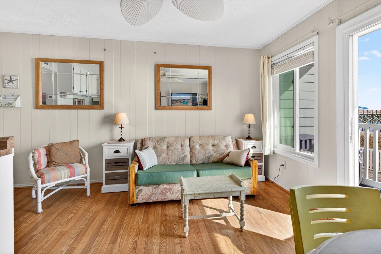 116 S Waccamaw Ln.  Photo 6