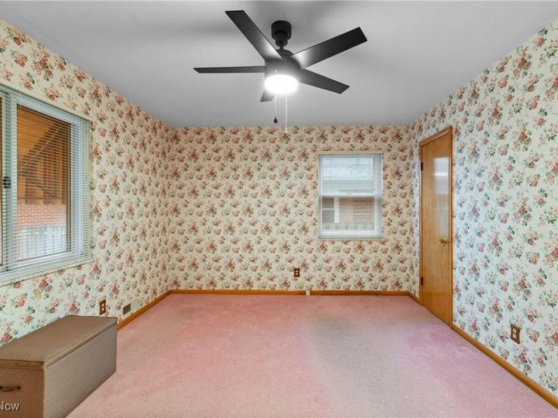 4464 W 224th Street, Fairview Park, OH 44126 Photo 14