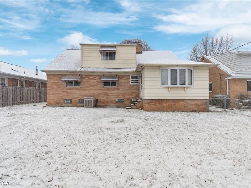 4464 W 224th Street, Fairview Park, OH 44126 Photo 27
