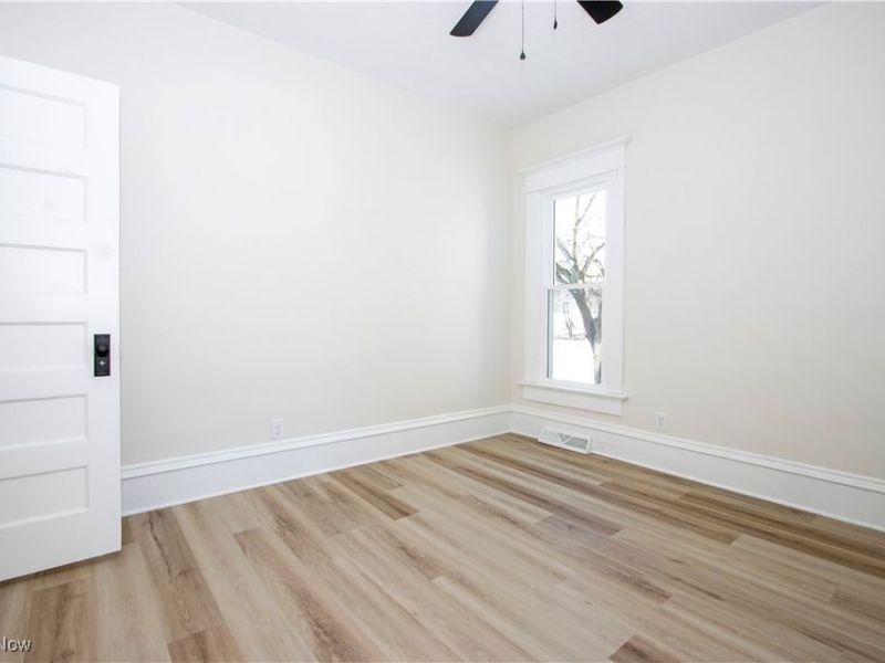 123 S Spring Street, Loudonville, OH 44842 Photo 11