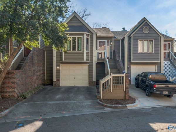 211 Knollridge Circle SE, Unit 2, Huntsville, AL 35801