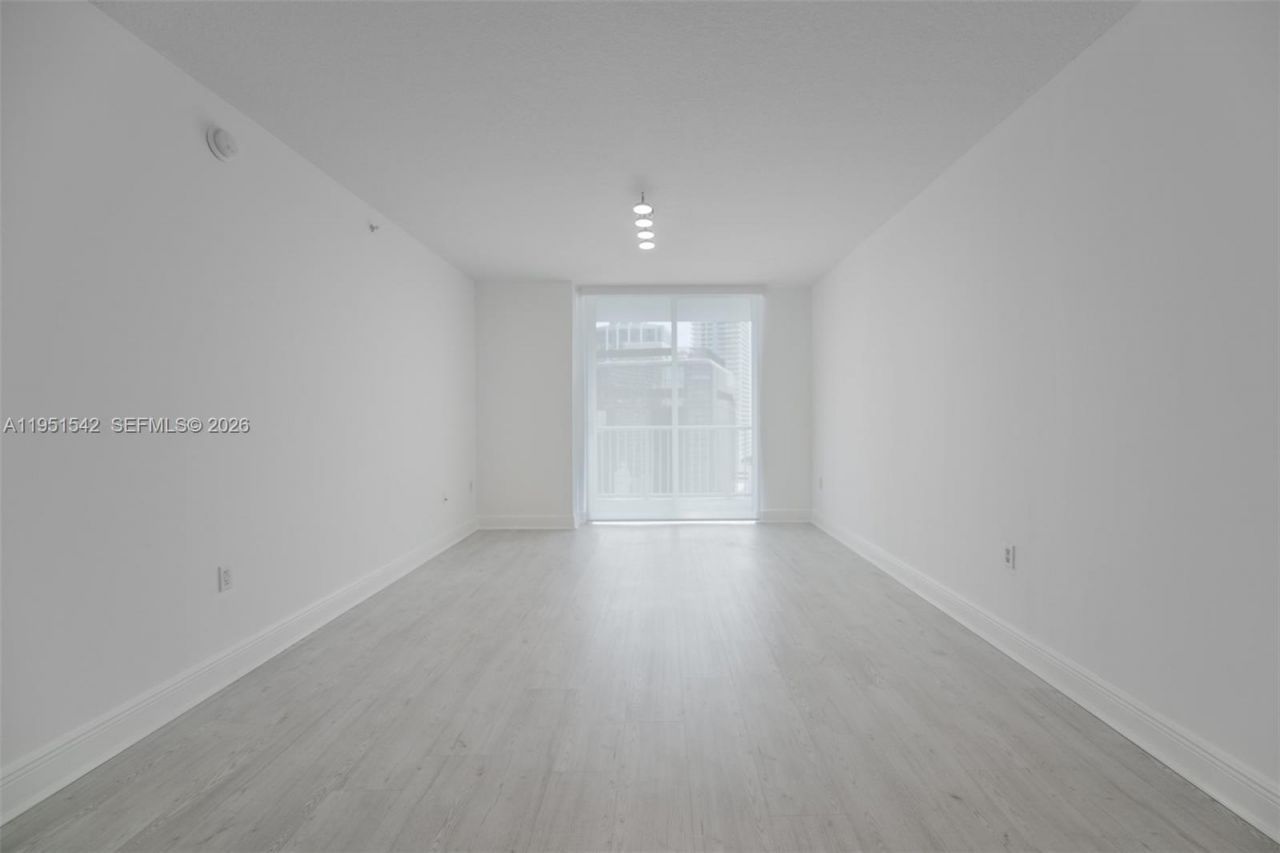 1250 S Miami Ave , Unit 1906, Miami, FL 33130 Photo