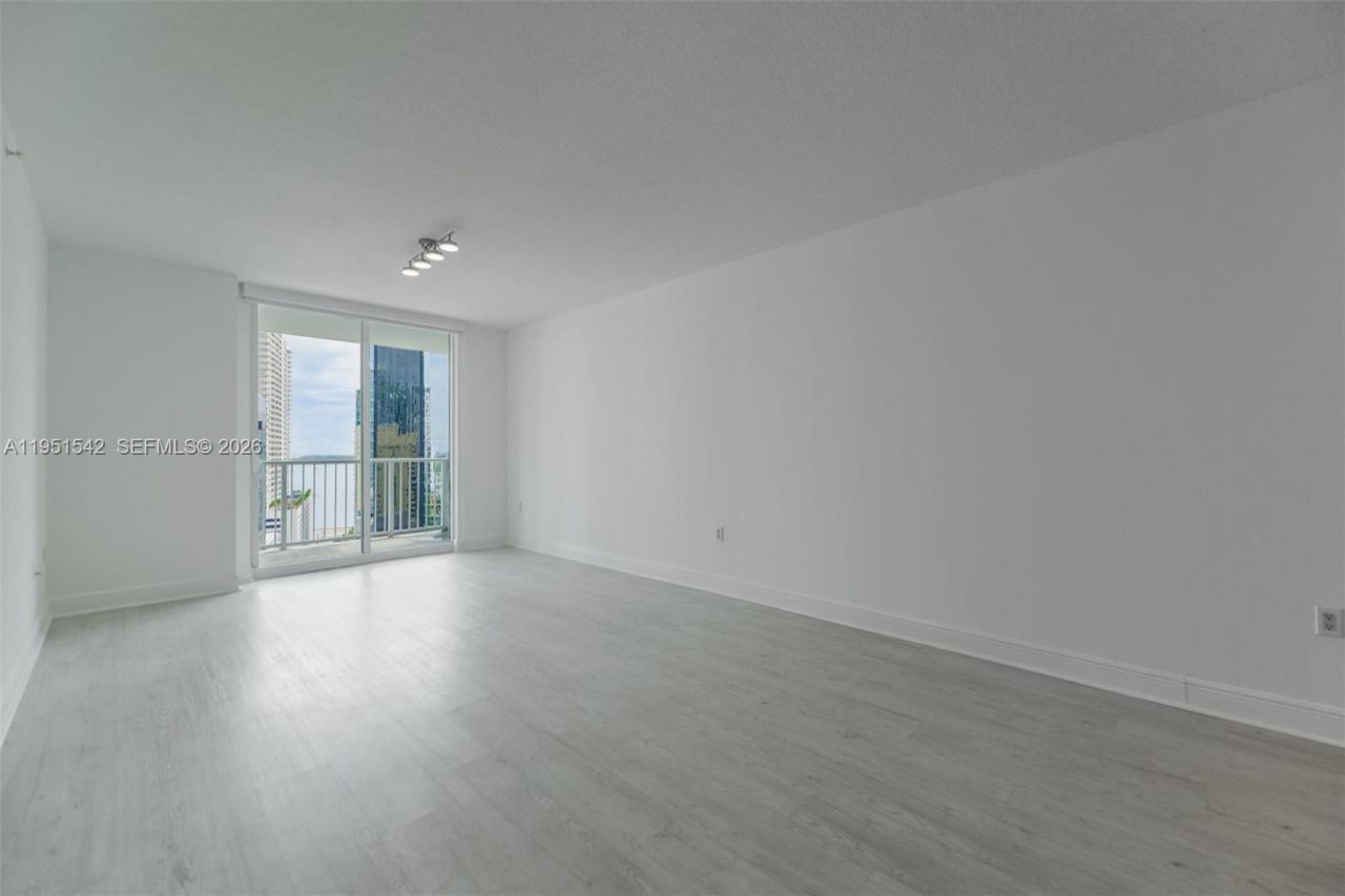 1250 S Miami Ave , Unit 1906, Miami, FL 33130 Photo