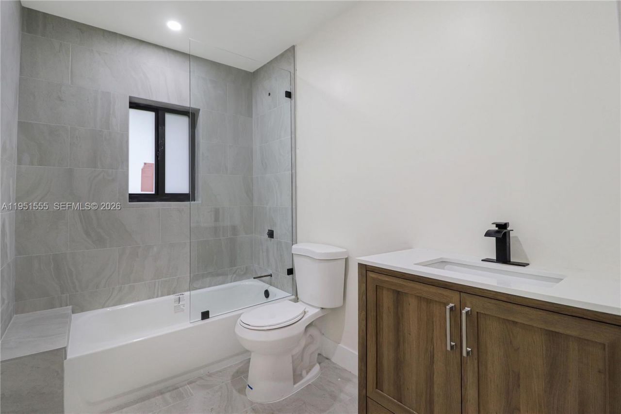 10944 SW 159th Ter, Miami, FL 33157 Photo