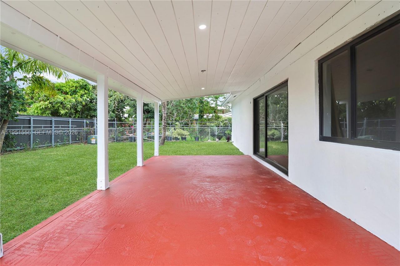 10944 SW 159th Ter, Miami, FL 33157 Photo