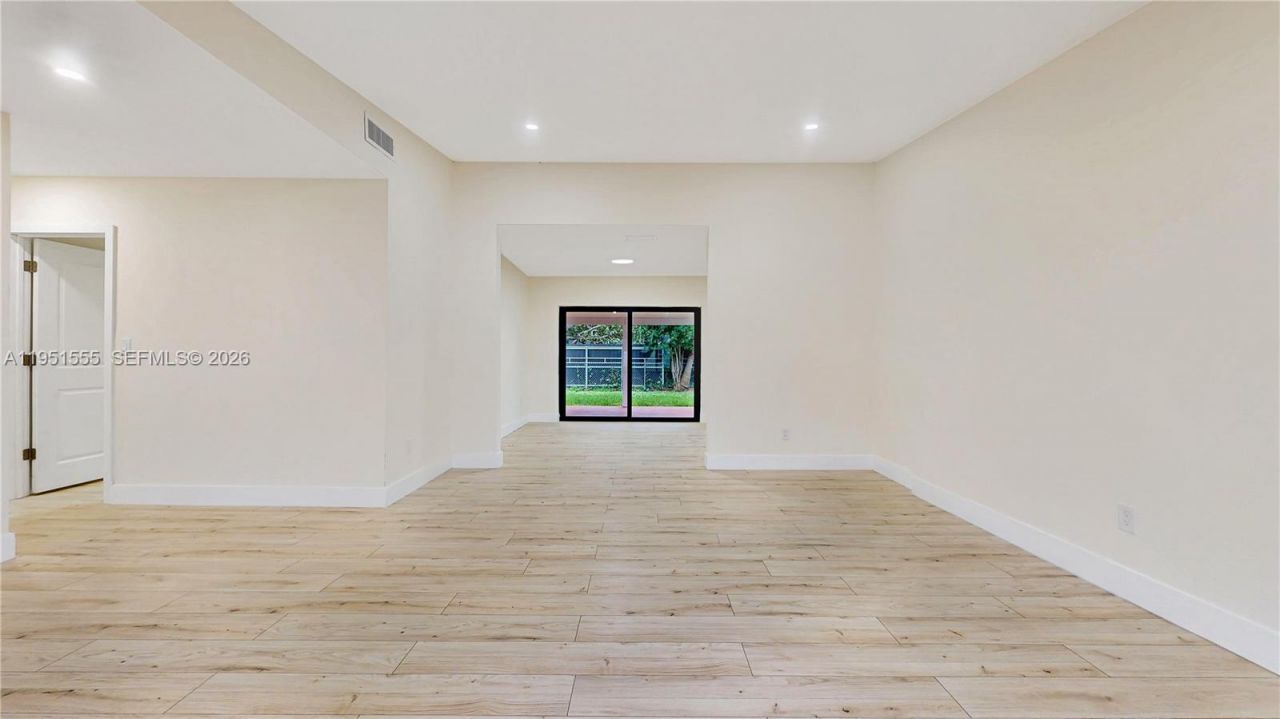 10944 SW 159th Ter, Miami, FL 33157 Photo