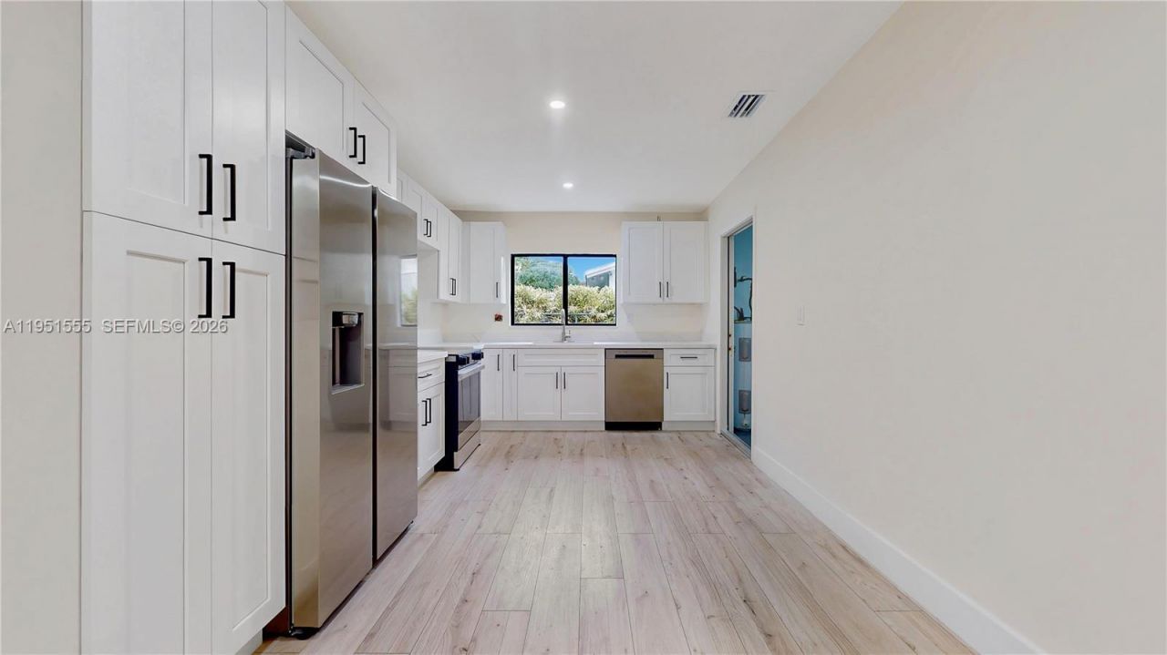 10944 SW 159th Ter, Miami, FL 33157 Photo