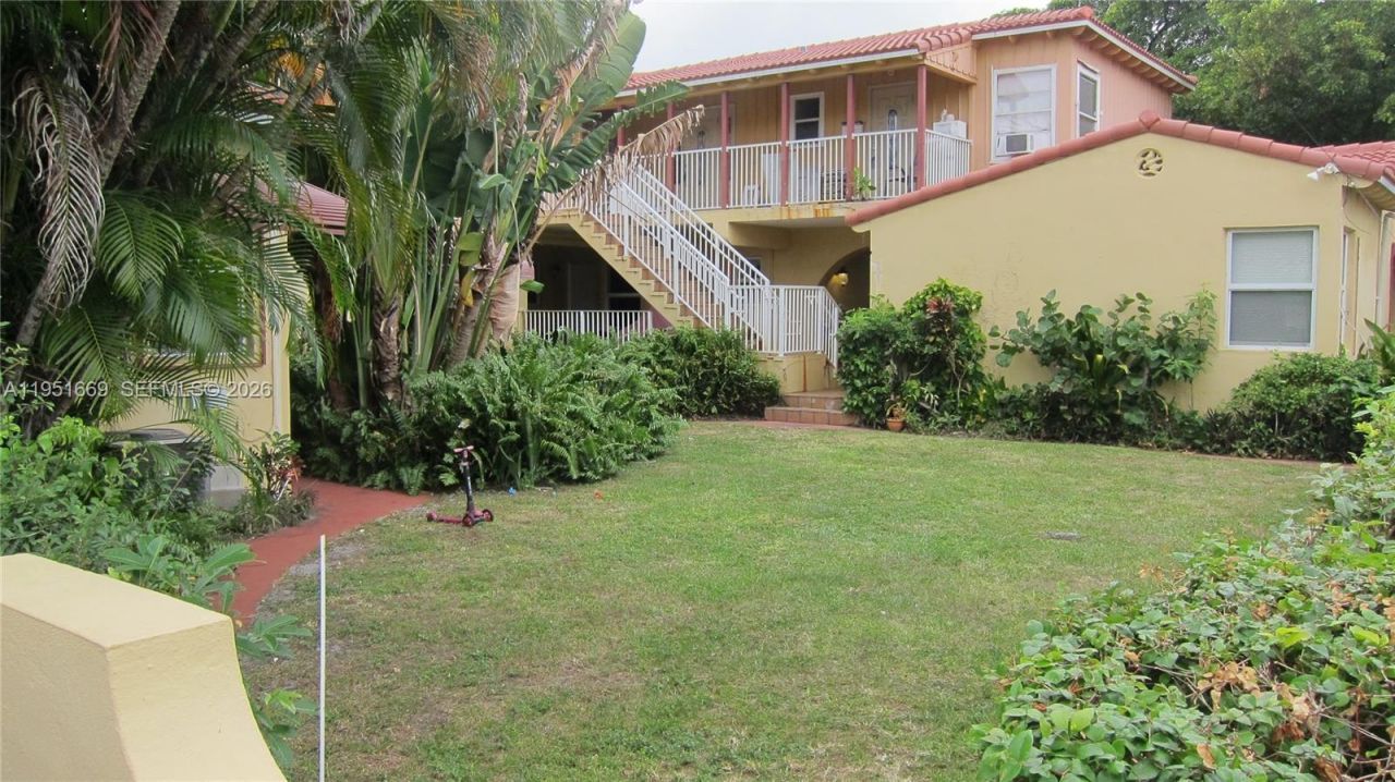 1848 Madison St, Unit 3, Hollywood, FL 33020 Photo