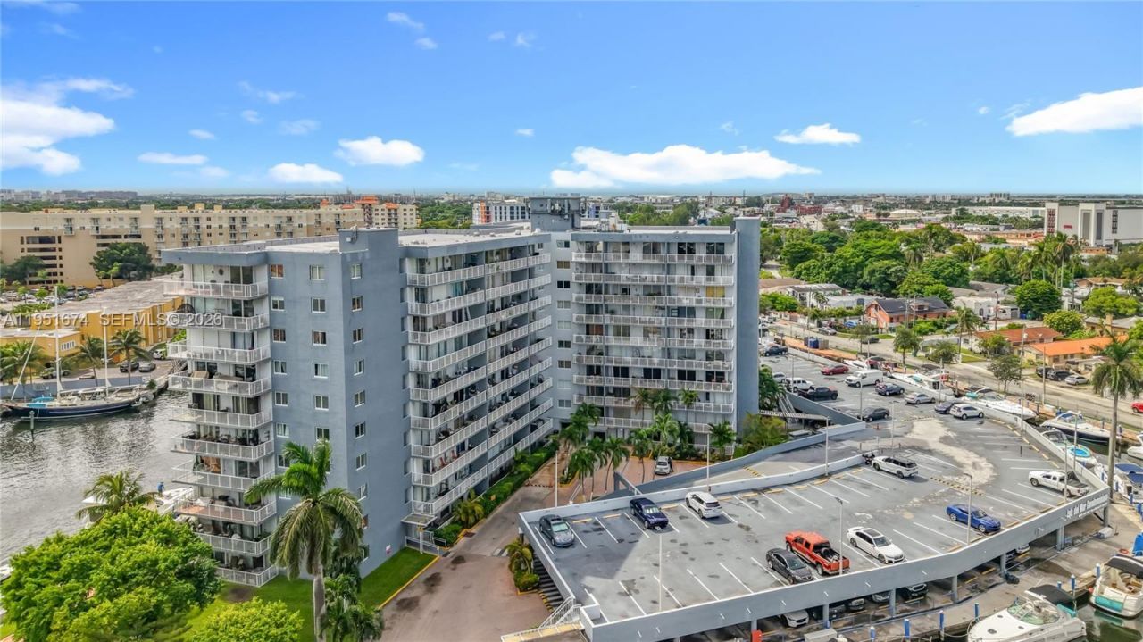 1800 NW 24th Ave, Unit 1020, Miami, FL 33125 Photo