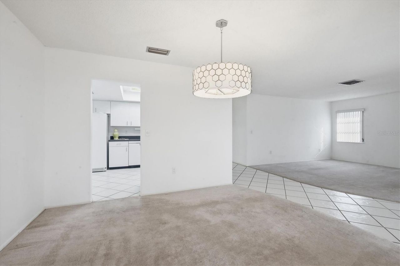 6811 10th Avenue W, Bradenton, FL 34209 Photo