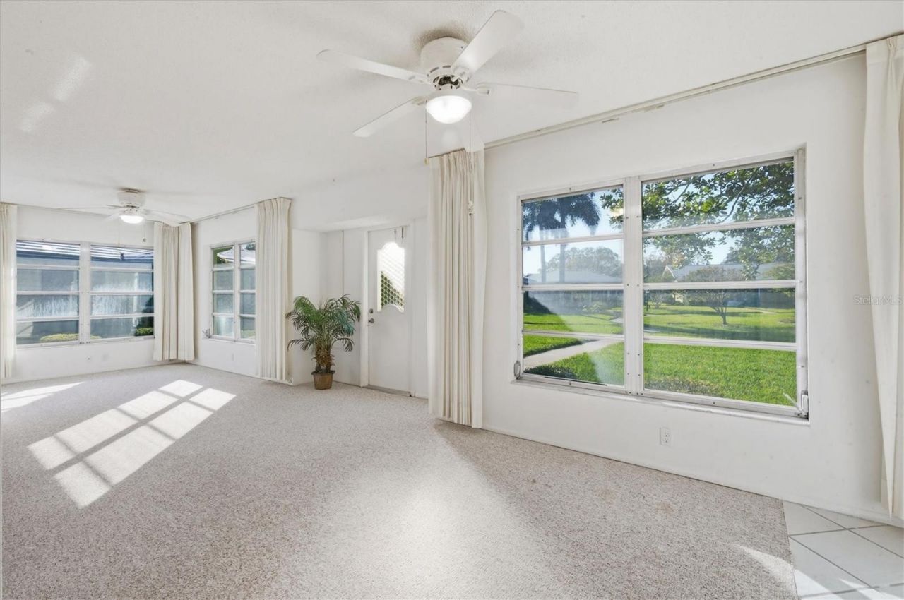 6811 10th Avenue W, Bradenton, FL 34209 Photo