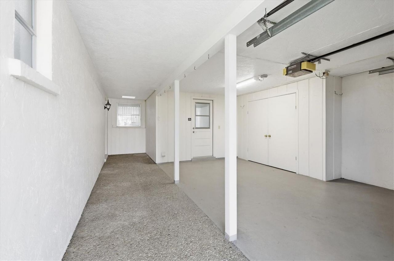 6811 10th Avenue W, Bradenton, FL 34209 Photo